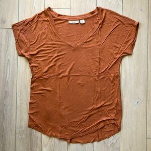 Christian Soriano V Neck T Shirt in Burnt Orange Women’s Size S